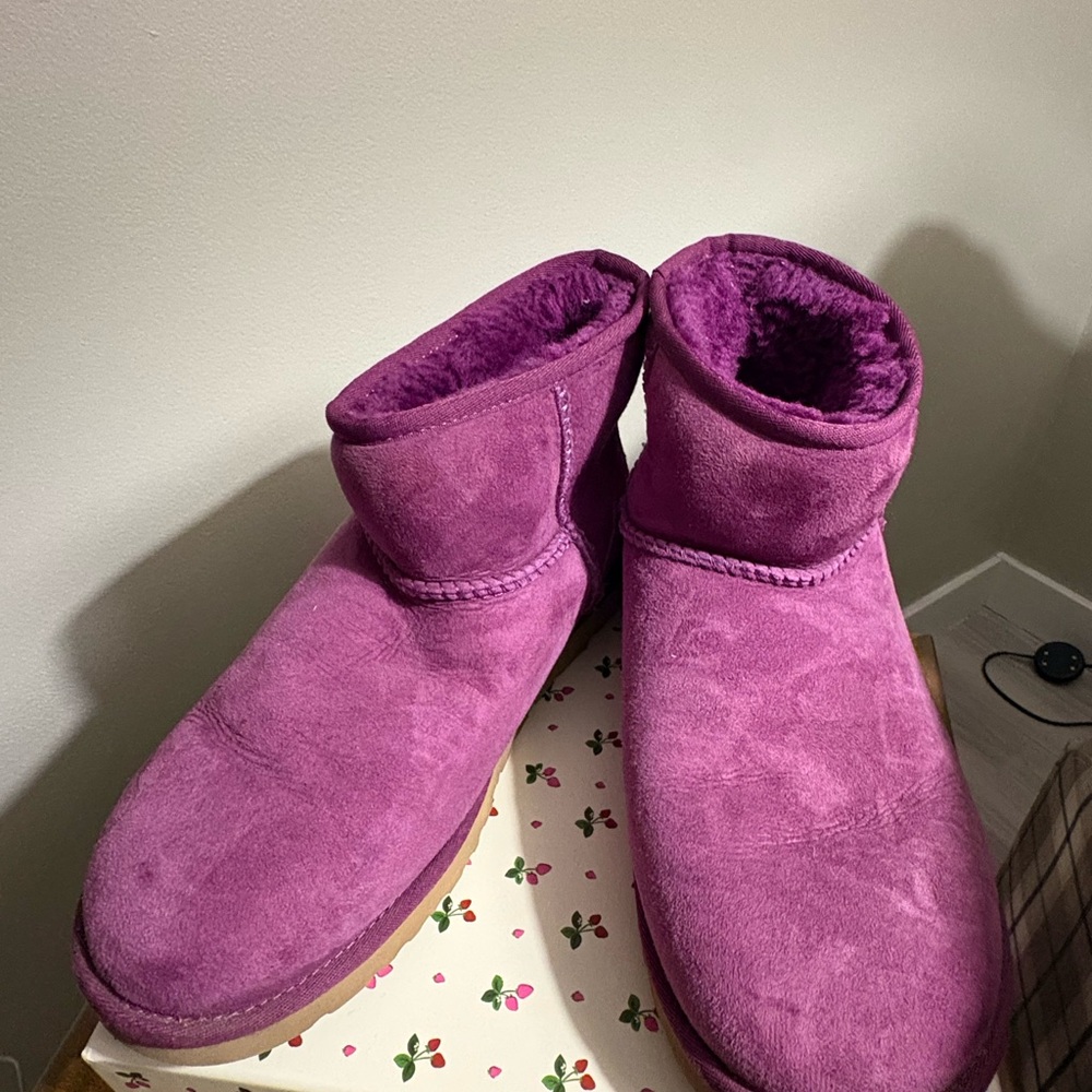UGG Women's Purple Suede Winter Boots